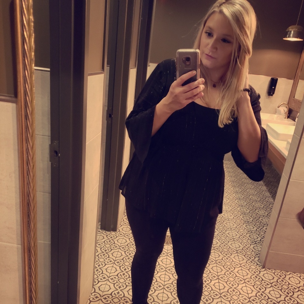 Meet your Posher, Deanna